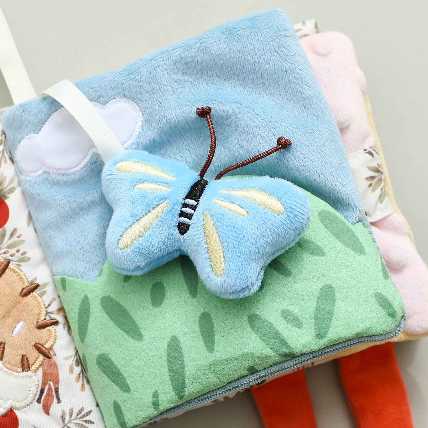 Montessori Soft Baby Book 0-12M Crinkle Sensory Tummy Time Toy with Mirror Teether