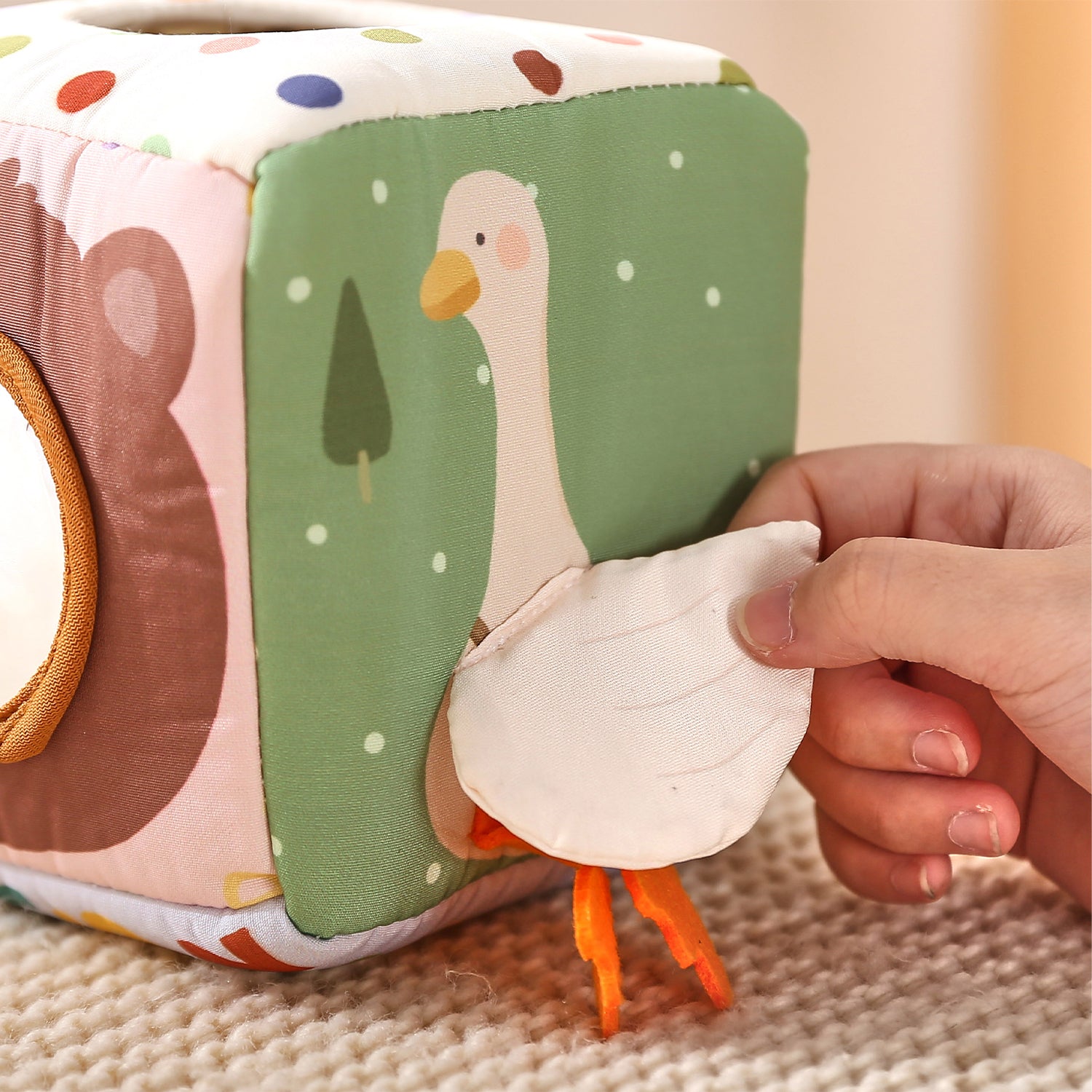 Montessori Baby Tissue Box Toy &amp; Crinkle Sensory Toy for 6-18 Months Old